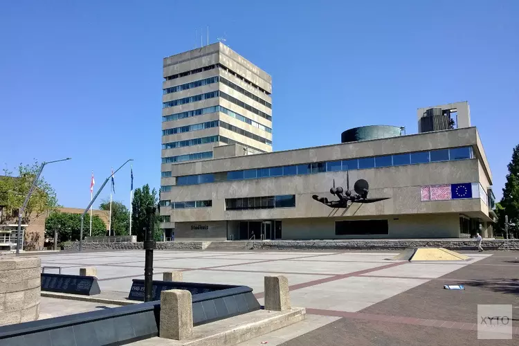 Blauwalg en vissterfte door extreem weer