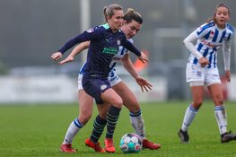Vroege strafschop helpt PSV-vrouwen aan winst op Heerenveen