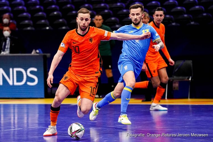 EK Futsal: Oranje na rust langs Oekraïne