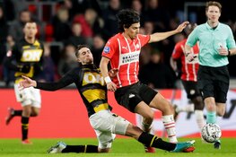 PSV simpel langs NAC naar halve finale beker