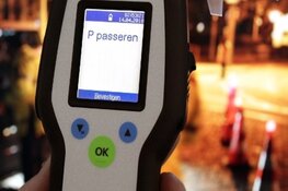 Steward met teveel alcohol op