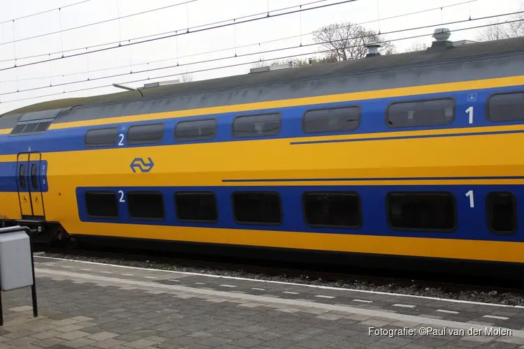NS zet extra en langere treinen in vanwege mogelijk kampioenschap PSV