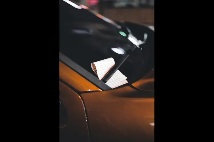 Nieuw uiterlijk parkeerbon en aanslag belastingen