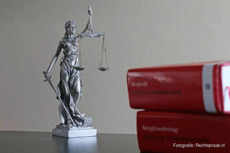 Veroordelingen voor projecteren beledigende en discriminerende teksten