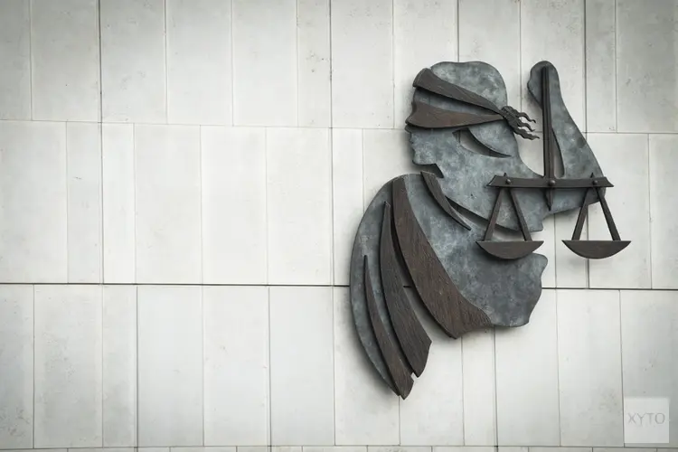 Celstraf geëist tegen lid Geuzenbond wegens verboden wapens