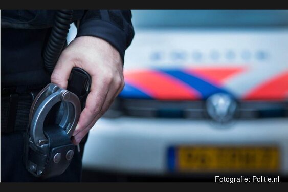 Twee aanhoudingen na bedreiging en poging doodslag op agent